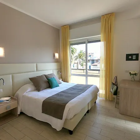 Hotel La Palma 3*